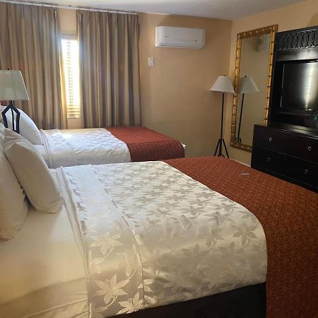 The Lemon Tree Hotel Anaheim Exteriör bild