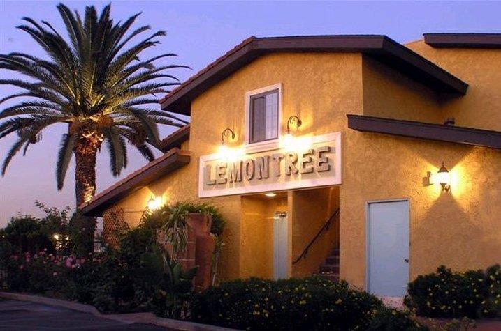 The Lemon Tree Hotel Anaheim Exteriör bild