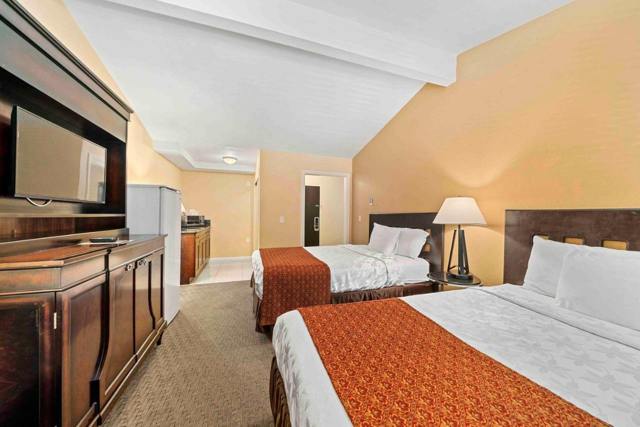 The Lemon Tree Hotel Anaheim Exteriör bild