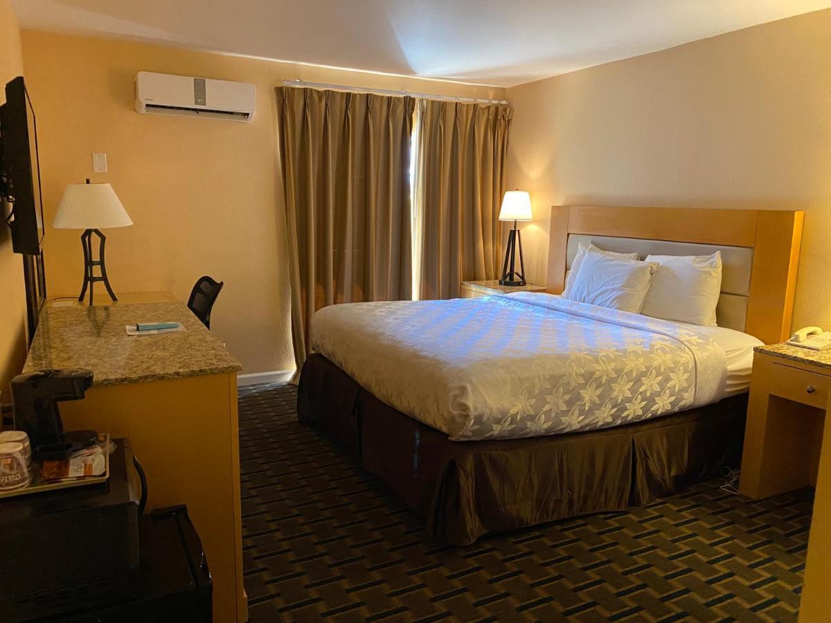 The Lemon Tree Hotel Anaheim Exteriör bild